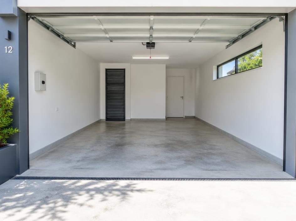 Garage in Sydney CBD